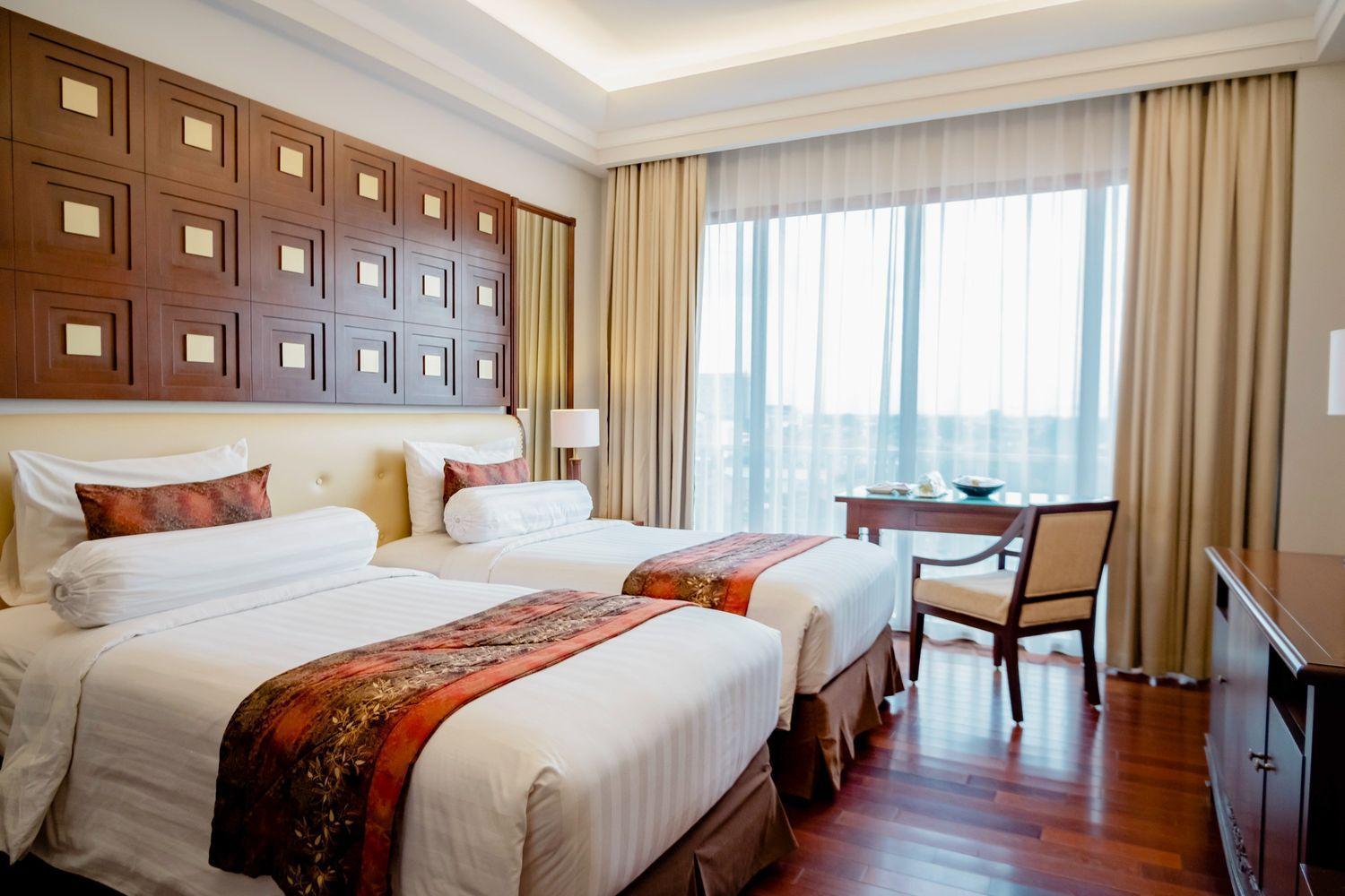 The Sunan Hotel Solo Exterior foto