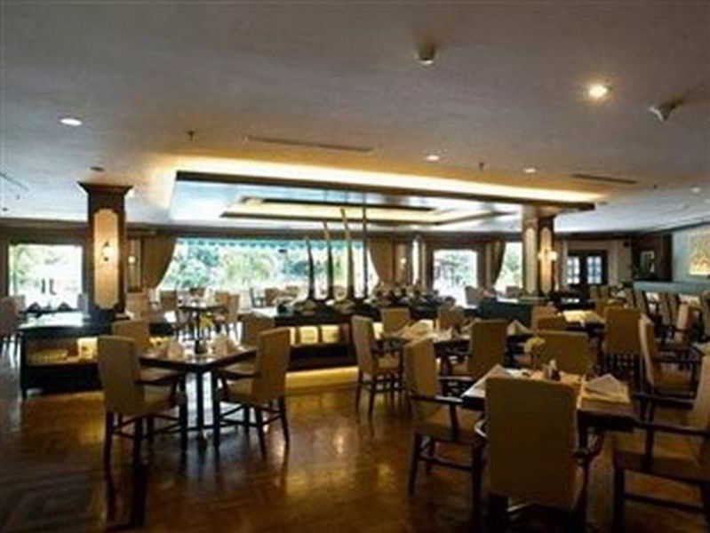 The Sunan Hotel Solo Exterior foto